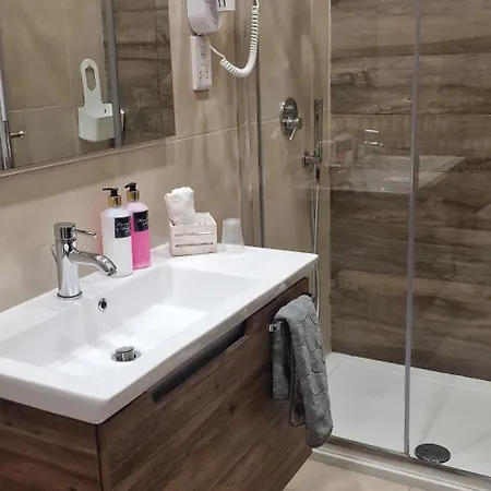 Frühstückspension Seafront O'clock Malta *